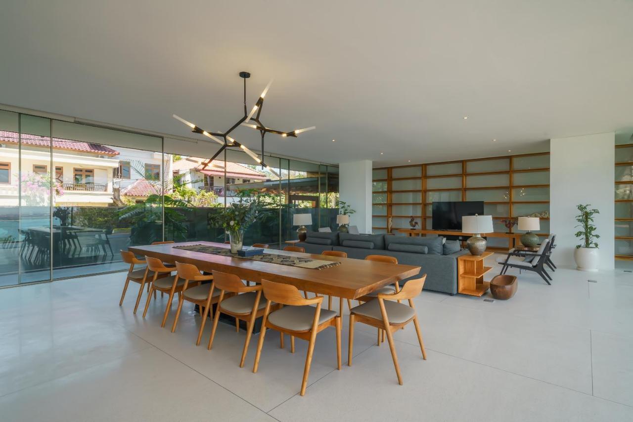 Beyond The Sea - Luxe Sea View Villa In Jimbaran المظهر الخارجي الصورة